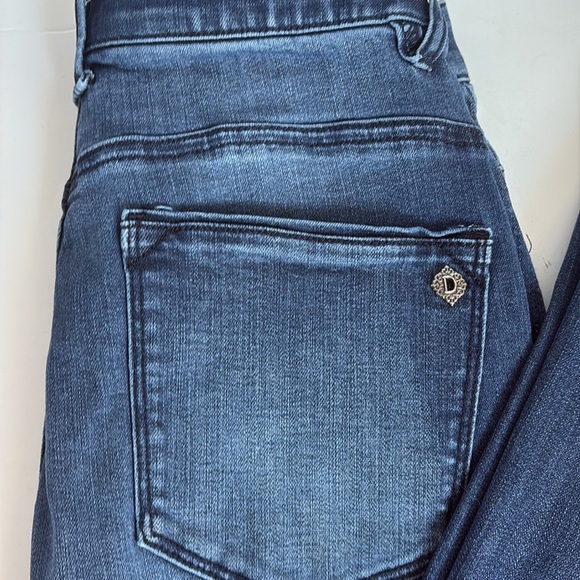 Democracy “Ab-Solution” Skyrise Flare trouser style blue jean dark wash - Picture 15 of 16